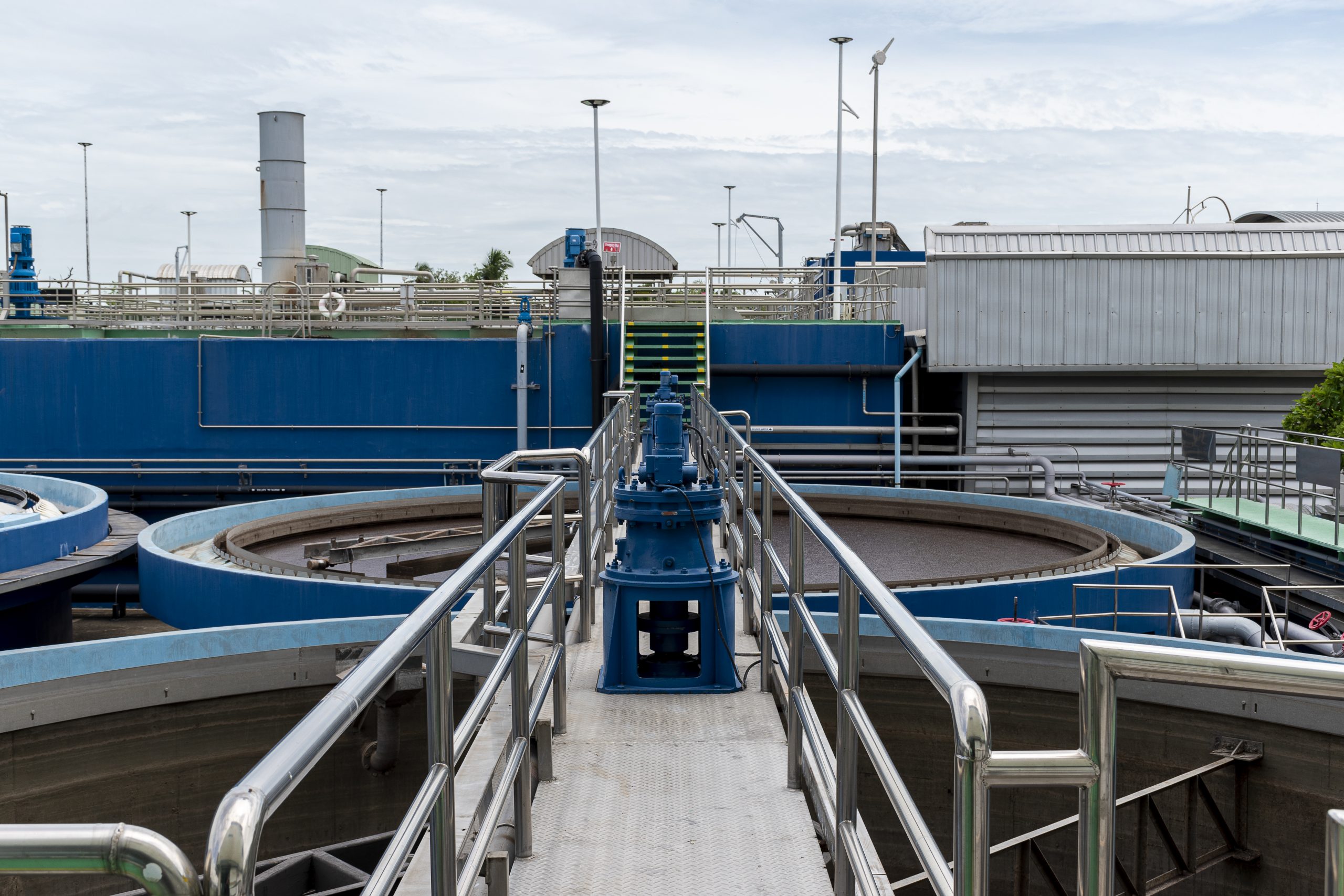 waste-water-treatment-ponds-from-industrial-plants-scaled